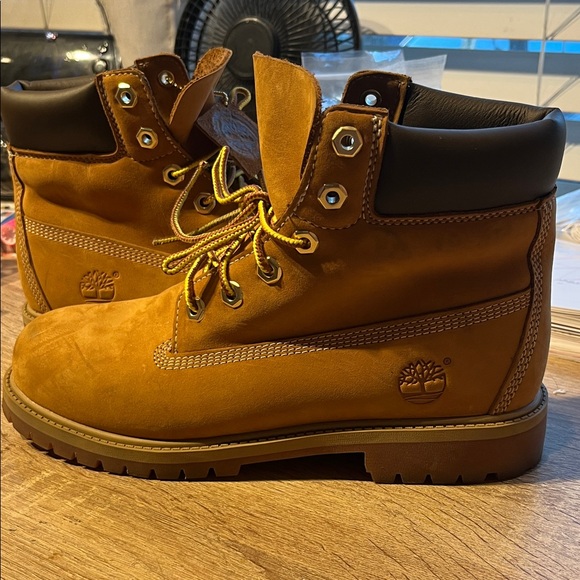 Timberland Other - Timberland Wheat Nubuck Work Boots with Dark Collar